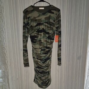 Rinco Green Camo Long Sleeve Stretch Dress